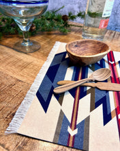 Load image into Gallery viewer, Pendleton® Wyeth Trail PlaceRug